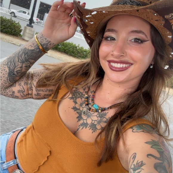 sasha_alex23